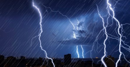 Muškarca od groma spasio balon