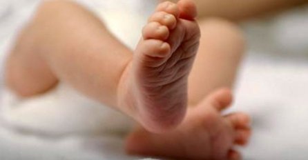 ČUDO NEVIĐENO : Majka rodila bebu KAKVA SE RAĐA JEDNOM U 625 MILIONA SLUČAJEVA!