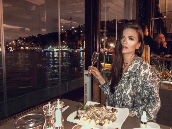 44398967-144653376505991-3136570419399617464-n