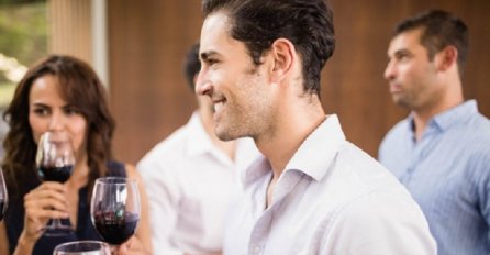 OČAJNA SRPKINJA OTKRILA ŠTA JOJ MUŽ RADI DOK ONA ČUVA DJECU: "Nakon 13 godina braka odlučio je izlaziti sa..."