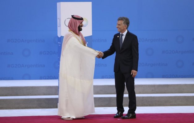 tan2018-11-301516113811-830x0