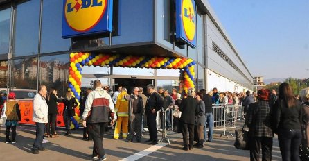  "Imam 53 godine i skoro 30 godina živim u Njemačkoj..."