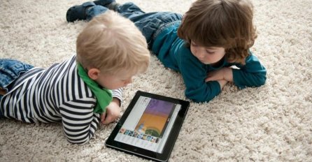 PEDIJATRI SAVJETUJU: Evo do koje godine ne smijete djeci poklanjati digitalne igračke