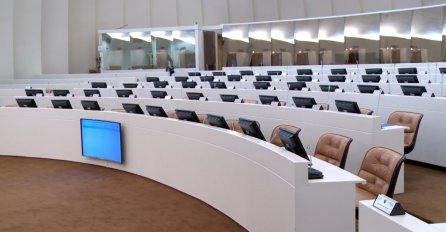 Otkazana hitna sjednica Parlamenta BiH na kojoj se trebala razmatrati nabavka vakcina