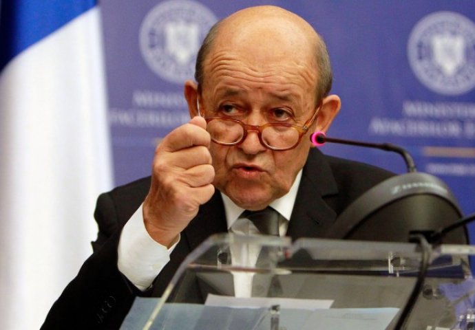 Le Drian: Da se Trump ne miješa u unutarnju politiku Francuske