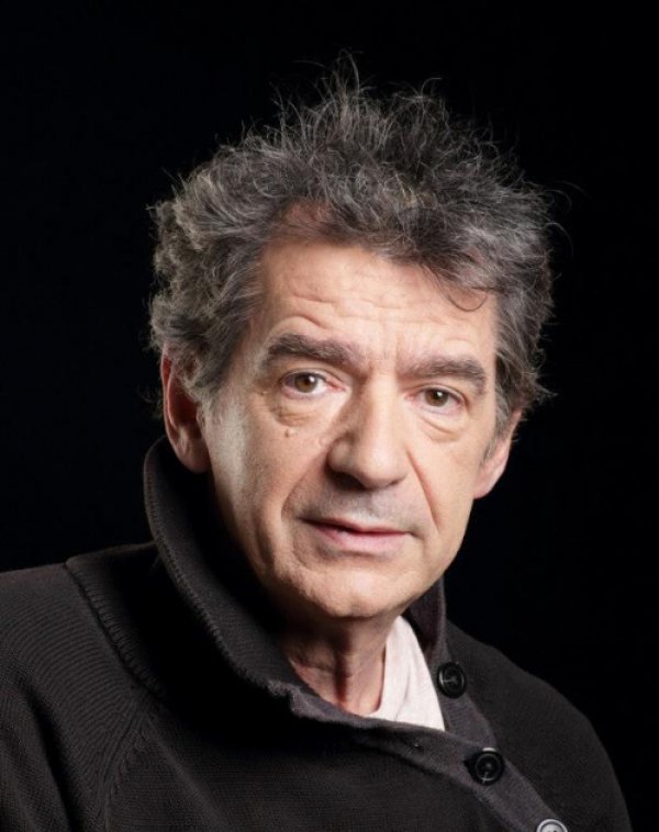 miki-manojlovic-foto-radionica-integracije