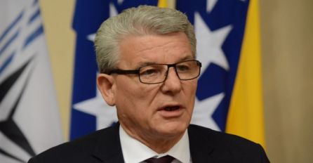 Džaferović: Povreda zastave je povreda države