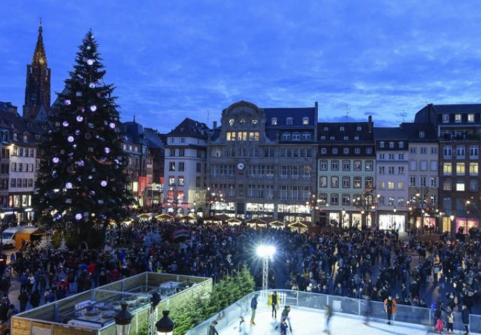 U Francuskoj podignut nivo sigurnosti, pooštrene kontrole na božićnim sajmovima
