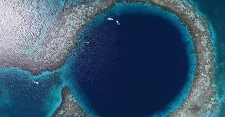 MILIJARDER JE ZARONIO U MISTERIOZNU PLAVU RUPU: Spustio se na dubinu od 124 metra I UGLEDAO NEŠTO FASCINANTNO (VIDEO)