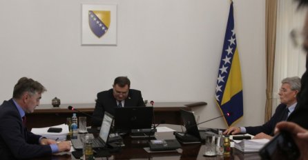 Počela sjednica Predsjedništva BiH, prisustvuju svi članovi