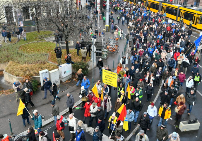 Mađarski parlament usvojio "robovlasnički zakon"