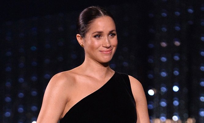 meghan-markle-fashion-awards-t