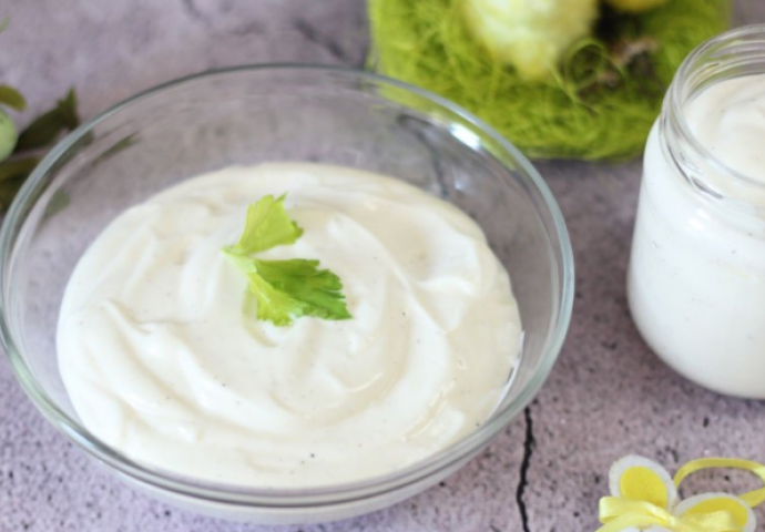 Najlakši i najbolji recept za domaći majonez: Gotov za 30 sekundi