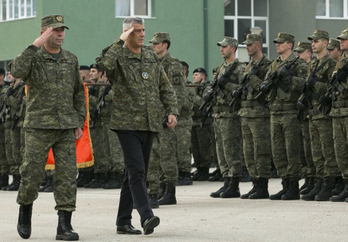 Danas se osniva vojska Kosova, a Vučić postrojava srpsku vojsku na granici