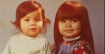 ČOVJEK NA INTERNETU PRONAŠAO OVU FOTOGRAFIJU: Kad je shvatio ko su djevojčice ZAPLAKAO JE