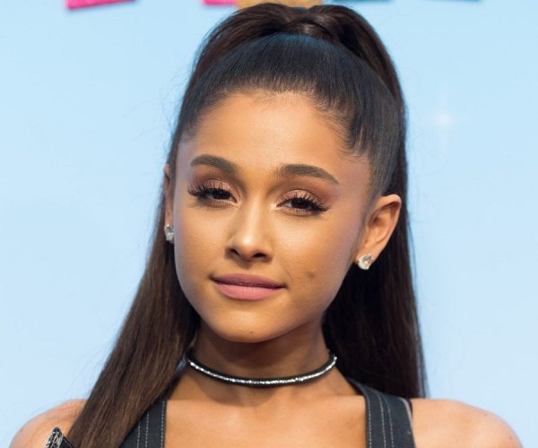 ariana-grande-4