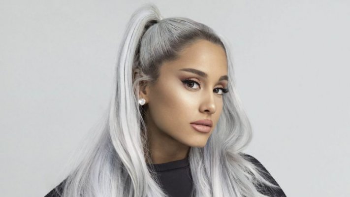 ariana-grandes-thank-u-next-video-is-about-to-give-us-2000s-teen-movie-feels-01