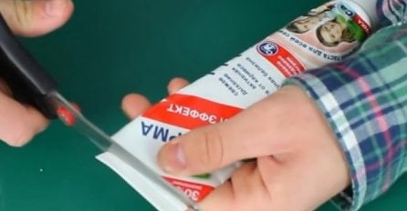 KAKO OVO RANIJE NISMO ZNALI: Pogledajte šta dobijete kad odsječete dno paste za zube (VIDEO)