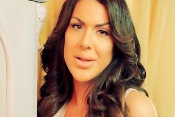 1187959-marina-viskovic-silikoni-usne-ls