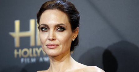 ANĐELINA DŽOLI IMA NOVU LJUBAV: Nećete vjerovati koji glumac je osvojio njeno srce! (FOTO)
