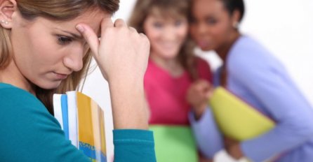 NE SPUŠTAJTE SE NA NJIHOV NIVO: Postoji samo JEDAN NAČIN DA POBIJEDITE ljude koji vas OGOVARAJU I SPLETKARE