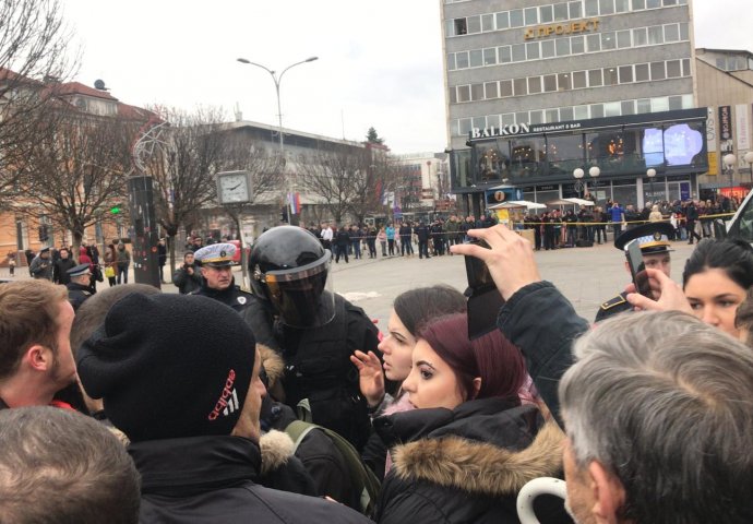 TI BIH: MUP RS u službi režima koji je počeo sa političkim progonima