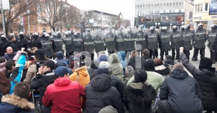 Najavljeno novo masovno okupljanje u 18 sati