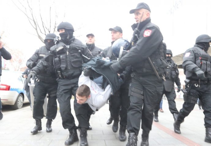 Danas protesti u Banjaluci, Sarajevu i Beogradu: Podrška Davidovim roditeljima