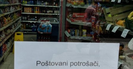 ZBOG OVOG OBAVJEŠTENJA NA VRATIMA PRODAVNICE REGION PLAČE OD SMIJEHA: Vidite li grešku? (FOTO)