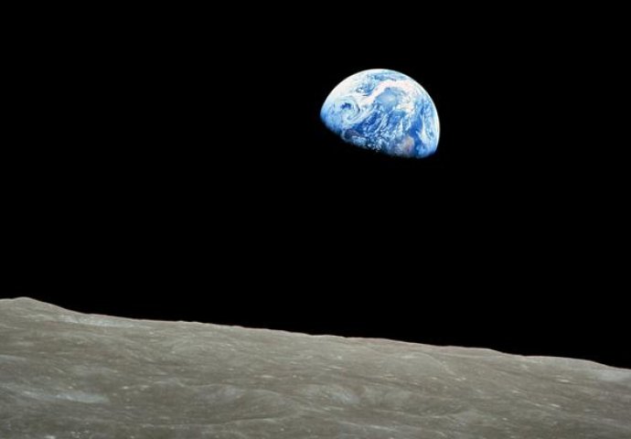 OVO JE USLIKANO NA BADNJAK: Fotografija koja je PROMIJENILA SVIJET, znate li ŠTA ZNAČI? (VIDEO)