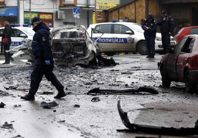 EKSPLOZIJA AUTOMOBILA U ZEMUNU: Poginuo muškarac iz BiH