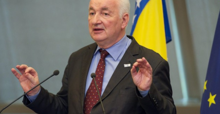 Spahić čestitao Novu Godinu