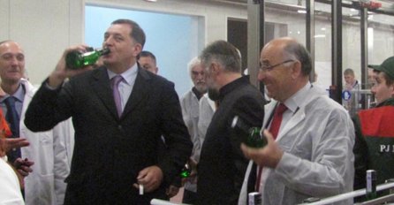 Umjesto čestitke za Novu godinu, radnici dobili otkaze