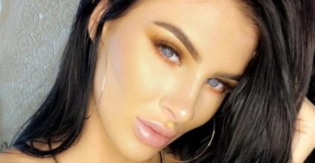 Ima prelijepe plave oči, ali svi joj gledaju u DEKOLTE 