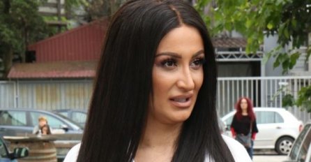 OGLASILA SE I ANDREANA ČEKIĆ: Evo šta je rekla za diskvalifikaciju VANJE KNEŽEVIĆ! Kad je Jelena čuje...