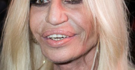 DONATELA VERSAĆE JE UNAKAZILA LICE, A ČEKAJTE DA VIDITE NJENU KĆERKU: Lice gore nego u njene majke, I ONA SE UPROPASTILA (FOTO)