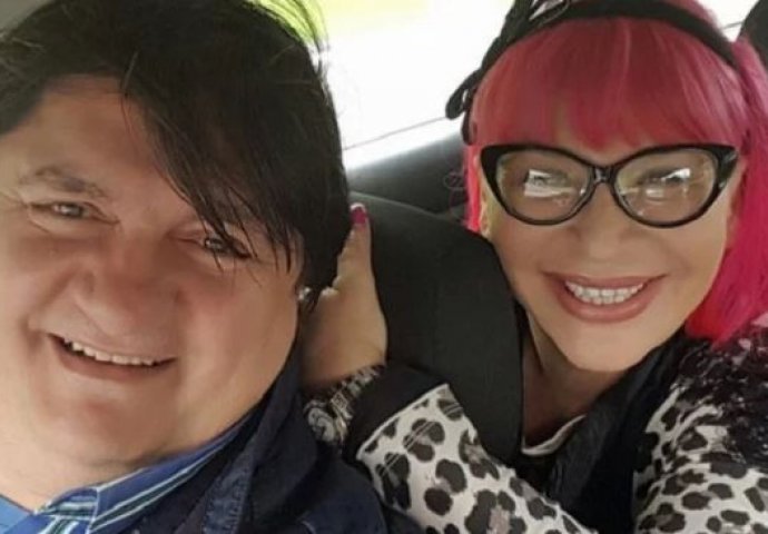 ZORICA I KEMIŠ I U TOALET IDU ZAJEDNO:  Zavirite u unutrašnjost njihove  kuće, a kada vidite kupatilo sve će vam biti jasno! (FOTO, VIDEO)