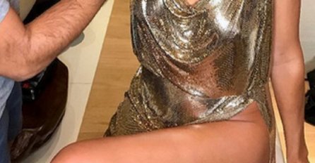 NAJLJEPŠA ŽENA NA SVIJETU OBJAVILA STARU SLIKU: Mnogi je optužuju da je postala PLASTIČNA kad se obogatila preko noći