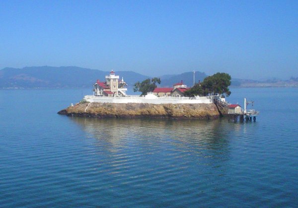 east-brother-island-lighthouse-san-pablo-bay-ca