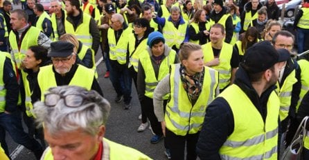 Francuska vlada najavila strože sankcije za Žute prsluke