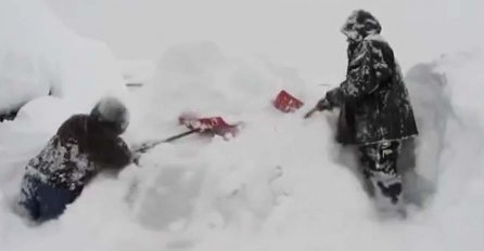 STIGLO UPOZORENJE CIVILNE ZAŠTITE, SNIJEGA ĆE BITI DO POLA METRA: Pripremite se , evo kad nas čekaju obilnije padavine! 