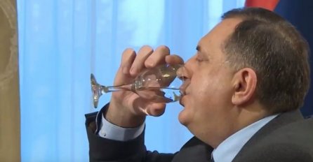 Dodika pitali šta bi uradio da je Drina čaša vode, a evo kako je on odgovorio (VIDEO)