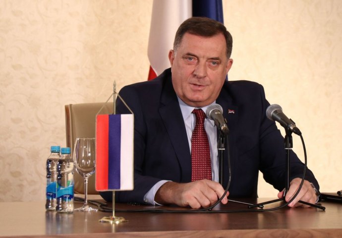 Dodik Bosnu i Hercegovinu nazvao "eksperimentom"