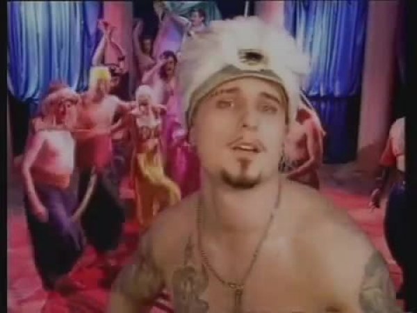 c34a56776df9e6afed48-3