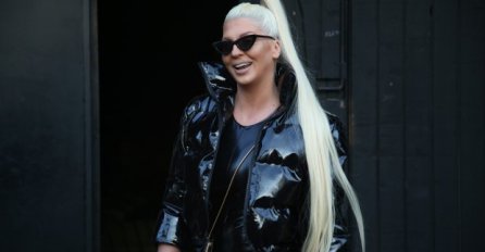 DOK MEDIJI BRUJE O RAZVODU, EVO ŠTA RADI  KARLEUŠA: Pogledajte s kim su je uslikali (FOTO)