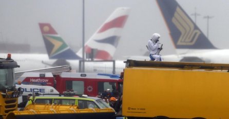 PANIKA U LONDONU: Zbog drona blokiran najveći aerodrom, OTKAZANI SVI LETOVI