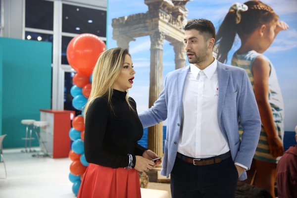 339595-ana-kokic-i-nikola-radjen-sajam-turizma-news1-marina-lopicic-ls