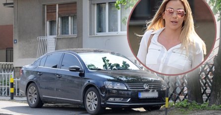 KOMŠIJE SA BANOVOG BRDA ŠOKIRANE PONAŠANJEM ANE KOKIĆ NAKON RAZVODA: Svaki dan je viđaju, a ono što su rekli o njoj ĆE VAS ZAPREPASTITI!