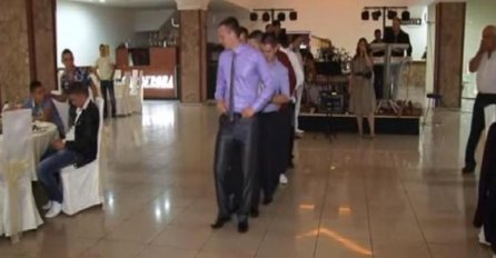 OVAKVO KOLO DO SADA NISTE VIDJELI: Novi trend na svadbama u Srbiji će vas RASPAMETITI (VIDEO)