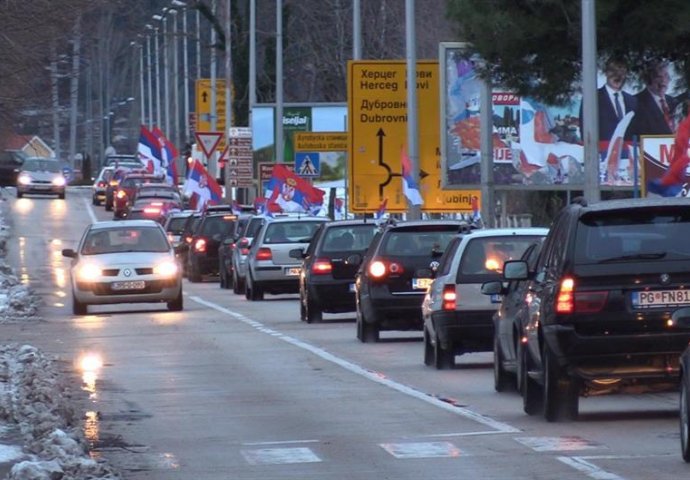 ''Da se Hrvatska ispriča građanima BiH''